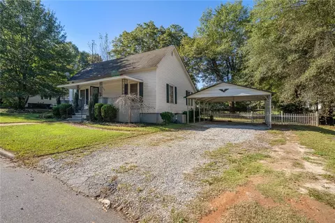 504 S 2nd St, Easley, SC 29640 photo 25