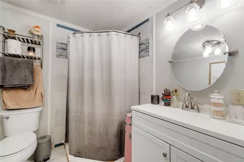 504 S 2nd St, Easley, SC 29640 photo 10