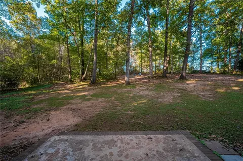 203 Hickory Dr, Easley, SC 29642 photo 6