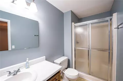 203 Hickory Dr, Easley, SC 29642 photo 14