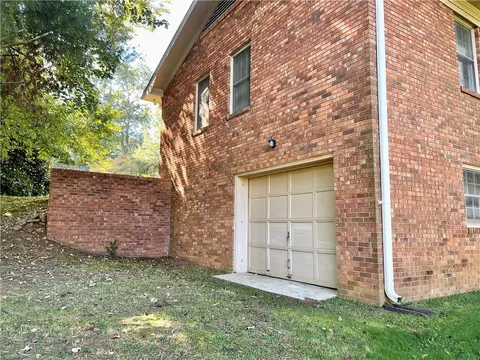 423 Pineview Dr, Pickens, SC 29671 photo 6