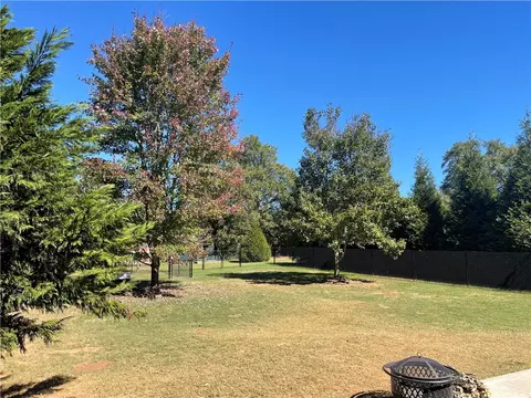 112 Baltic Ave, Anderson, SC 29621 photo 24