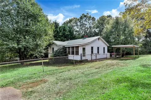 930 Cherry St, Pendleton, SC 29670 photo 25