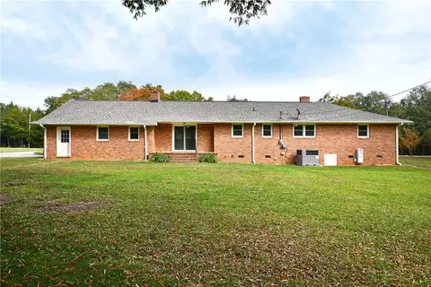 817 Rice Rd, Easley, SC 29640 photo 31