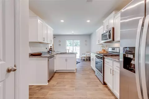 26 Karkinnen Ct, Pendleton, SC 29670 photo 6