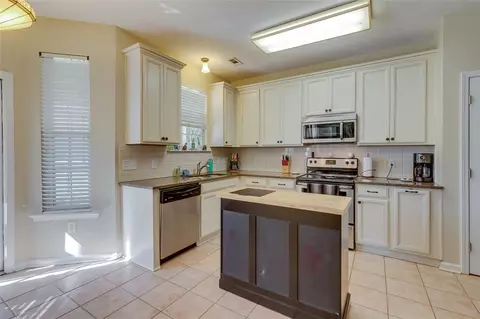 609 Laurens Dr, Anderson, SC 29621 photo 9