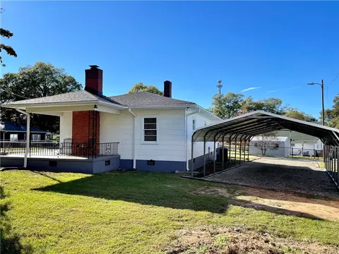 35 Smith St, Pelzer, SC 29669 photo 5