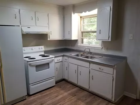 312 Mill Creek Rd, Sunset, SC 29685 photo 3