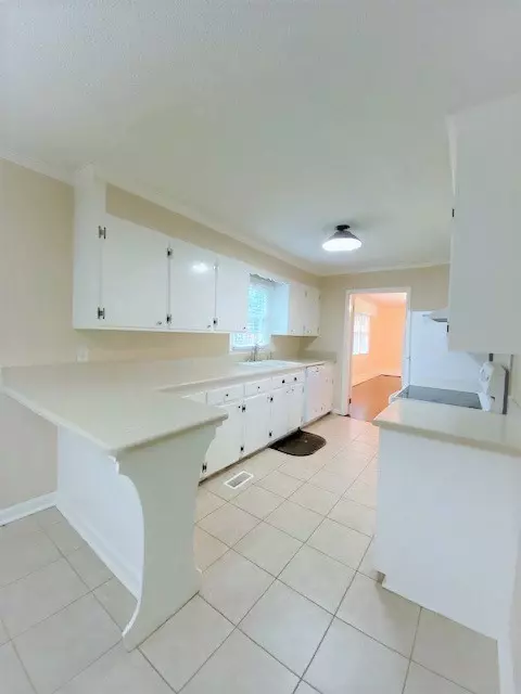 115 Boggs Rd, Pelzer, SC 29669 photo 6