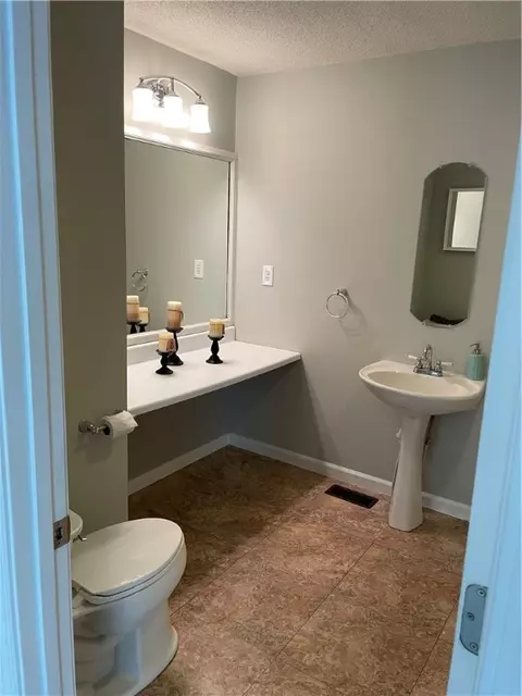 157 Bailey Rd, Central, SC 29630 photo 7