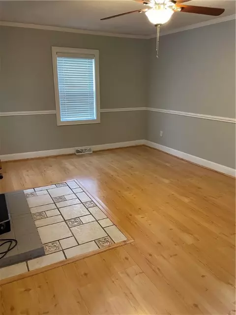 157 Bailey Rd, Central, SC 29630 photo 5