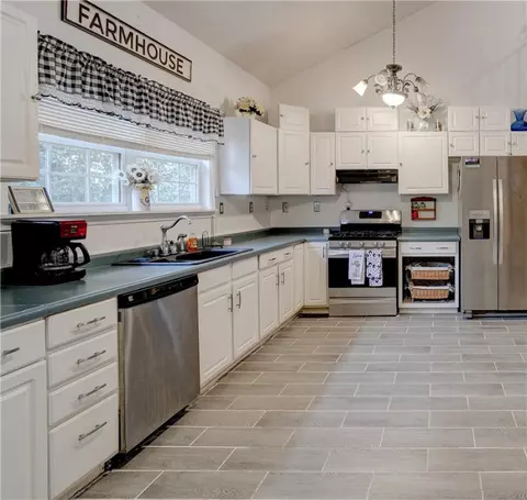 205 Torrington Rd, Walhalla, SC 29691 photo 13