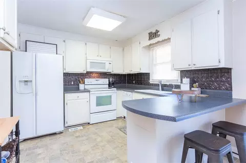 200 Travis Rd, Starr, SC 29684 photo 9
