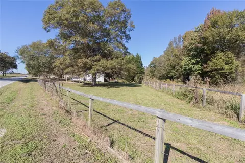 200 Travis Rd, Starr, SC 29684 photo 38
