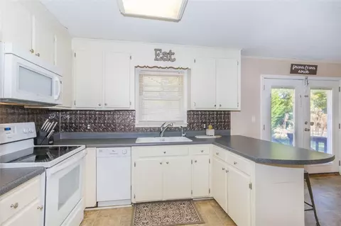 200 Travis Rd, Starr, SC 29684 photo 12