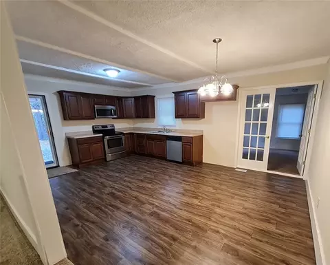 518 Bluefield Rd, Starr, SC 29684 photo 2