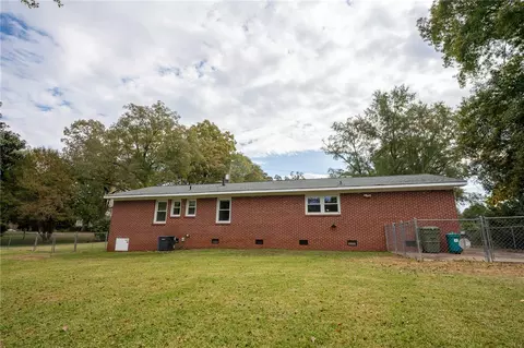 125 Ramseur St, Central, SC 29630 photo 7