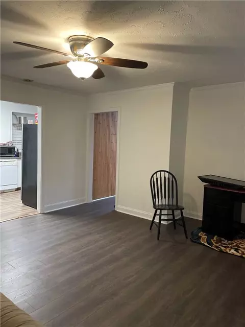 1609 Preston Dr, Anderson, SC 29621 photo 5