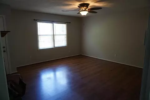 205 Thomas St, Pendleton, SC 29670 photo 6