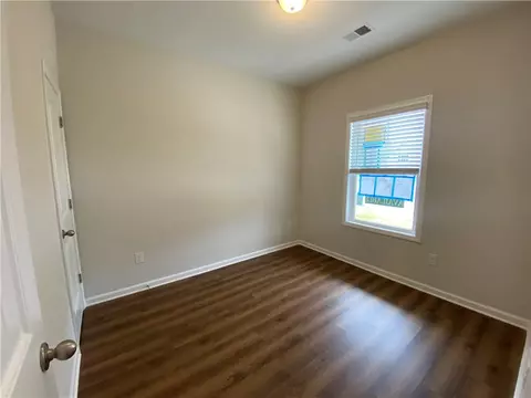 129 Granada Pl, Seneca, SC 29678 photo 4