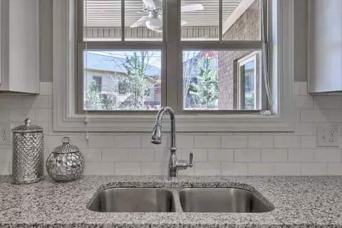 133 Granada Pl, Seneca, SC 29678 photo 9