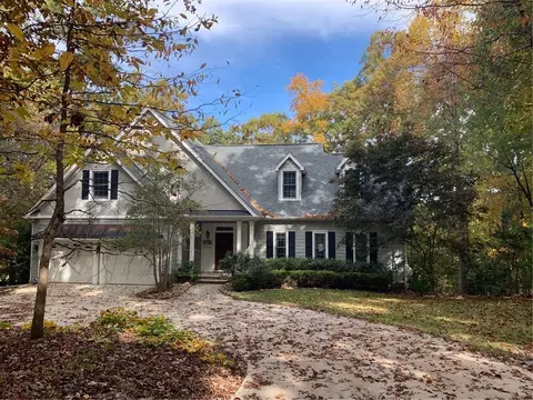 10005 Clovis Dr, Seneca, SC 29672 photo 1