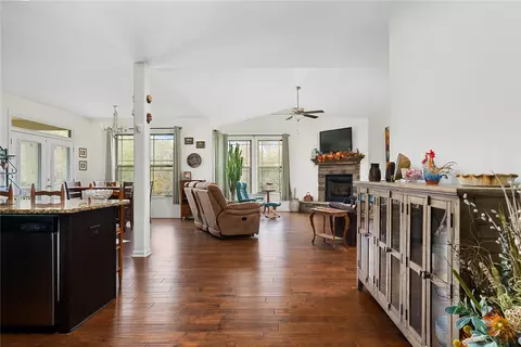 320 Edward St, Starr, SC 29684 photo 7
