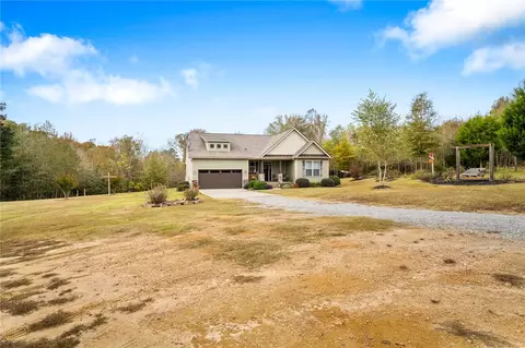 320 Edward St, Starr, SC 29684 photo 32