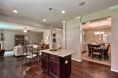 124 Granada Pl, Seneca, SC 29678 photo 5