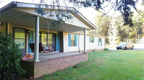 231 Pike Rd, Central, SC 29630 photo 1
