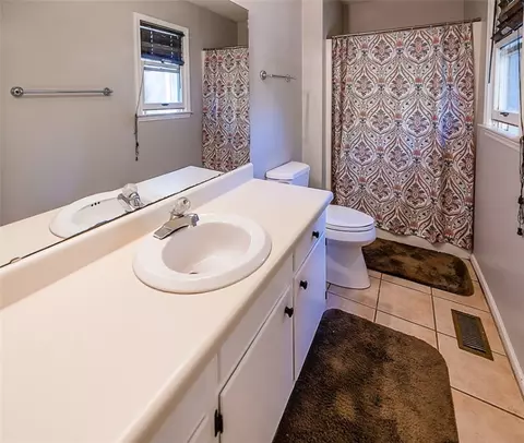 115 Tabor St, Central, SC 29630 photo 14
