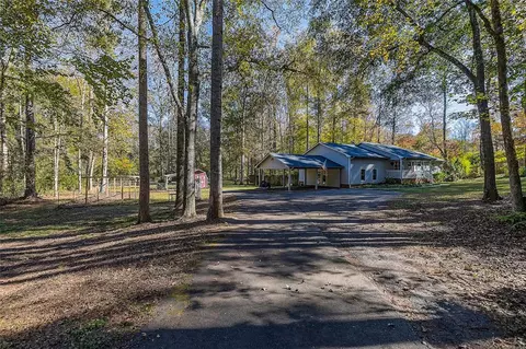 115 Tabor St, Central, SC 29630 photo 24