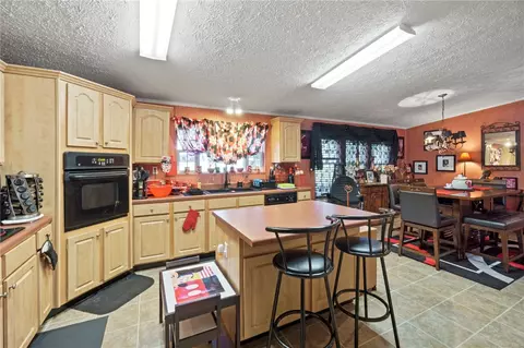 188 Davis Rd, Easley, SC 29640 photo 9