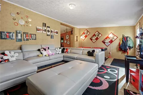 188 Davis Rd, Easley, SC 29640 photo 3