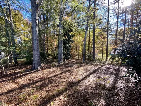 248 Wildwood Dr, Honea Path, SC 29654 photo 4