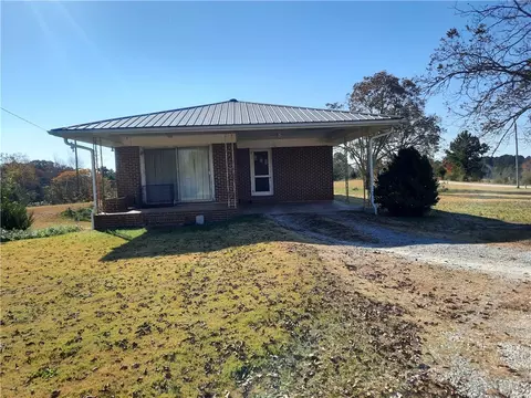 197 Dickard Rd, Walhalla, SC 29691 photo 5