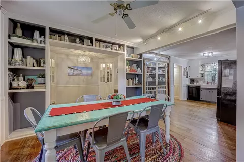211 Walter St, Easley, SC 29642 photo 9