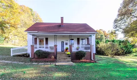 219 Pine St, Easley, SC 29640 photo 1