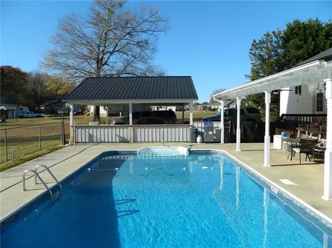 107 Hemlock Dr, Williamston, SC 29697 photo 17