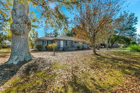 605 W Greer St, Honea Path, SC 29654 photo 1