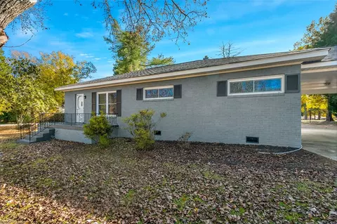 605 W Greer St, Honea Path, SC 29654 photo 5