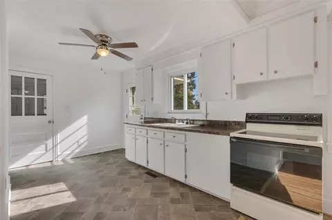 605 W Greer St, Honea Path, SC 29654 photo 13