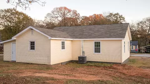 44 Spring St, West Pelzer, SC 29669 photo 22