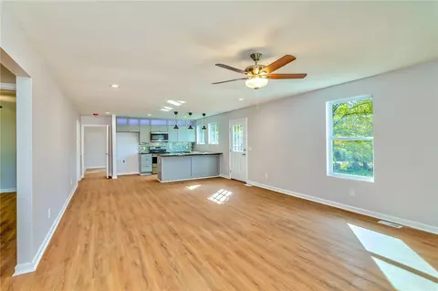 7 Spring St, Pelzer, SC 29669 photo 10
