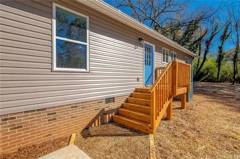 7 Spring St, Pelzer, SC 29669 photo 16