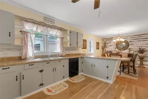 9 Dianne Ave, Pelzer, SC 29669 photo 25