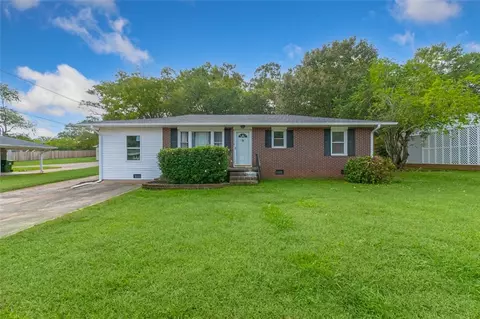 9 Dianne Ave, Pelzer, SC 29669 photo 2