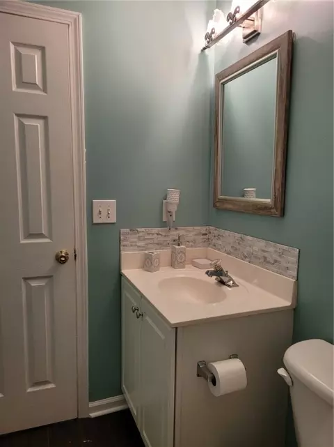 106 S Spring St, Central, SC 29630 photo 18