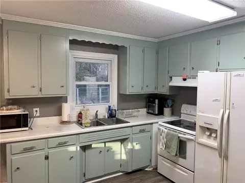12 Park Ave, Honea Path, SC 29654 photo 5