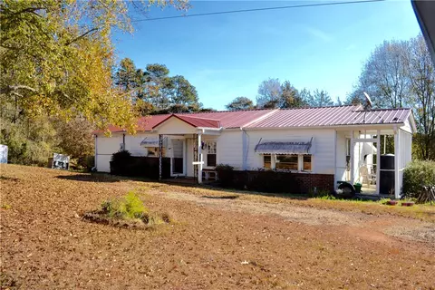 154 Oak Grove Rd, Central, SC 29630 photo 1